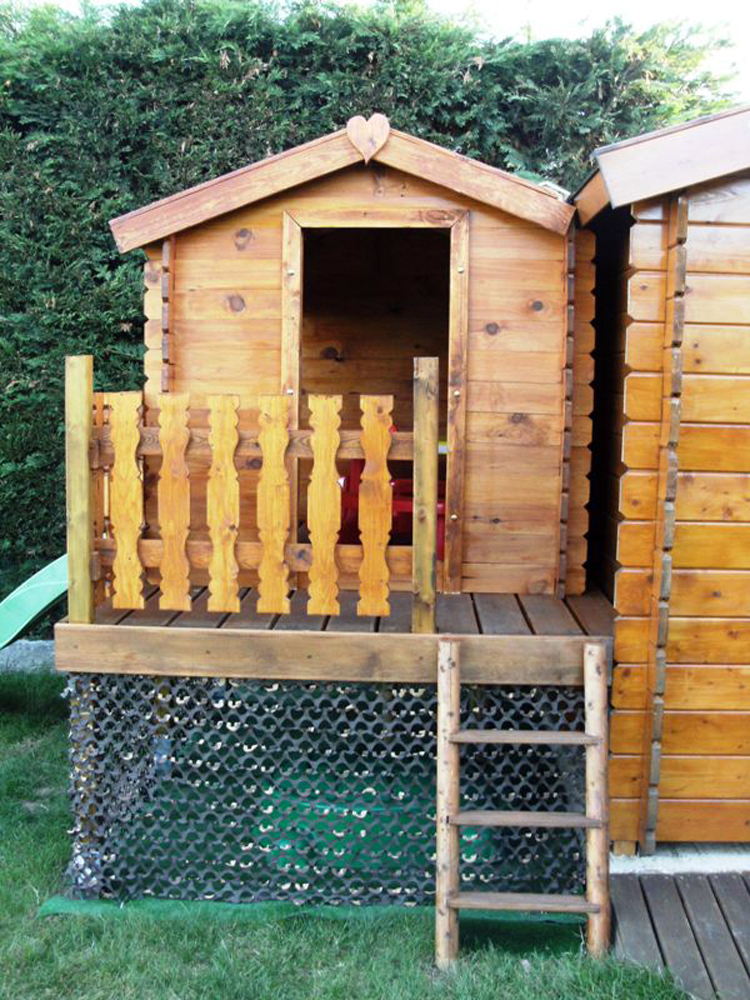 Plan fabrication cabane pour enfants - planches de bois bricolage